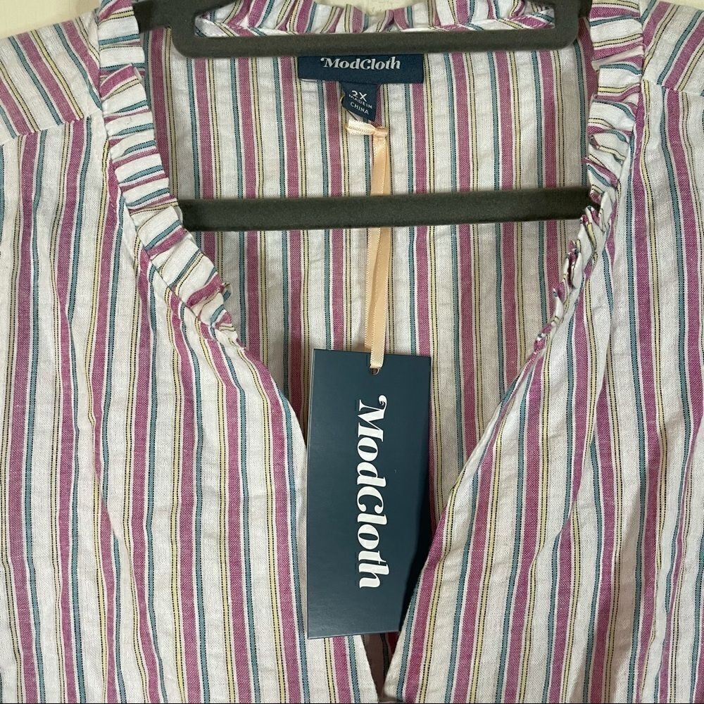 NWT - Modcloth Striped Button Down Top - Picture 4 of 6